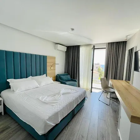 Ebbi Hotel 4* Dhërmi