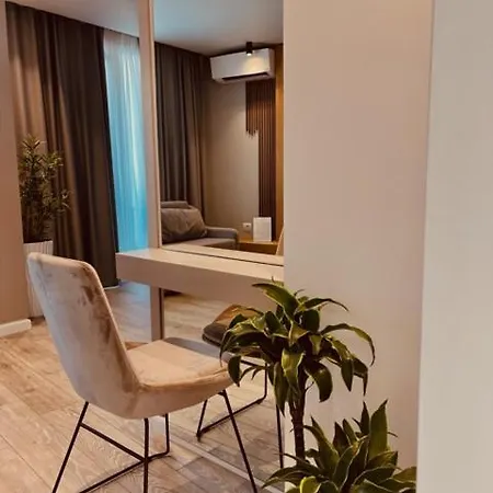 Hotel Ebbi Hotel